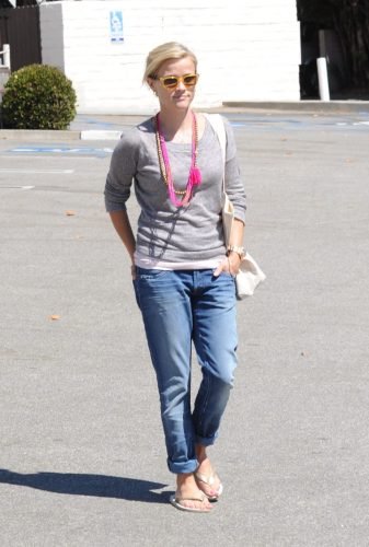 Reese Witherspoon Feet Toes And Soles 385