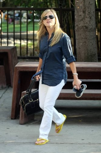 Reese Witherspoon Feet Toes And Soles 389