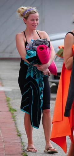 Reese Witherspoon Feet Toes And Soles 442