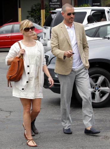 Reese Witherspoon Feet Toes And Soles 639