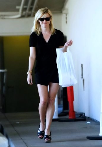Reese Witherspoon Feet Toes And Soles 833