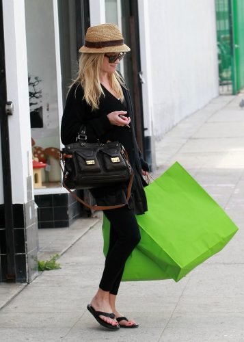 Reese Witherspoon Feet Toes And Soles 1013