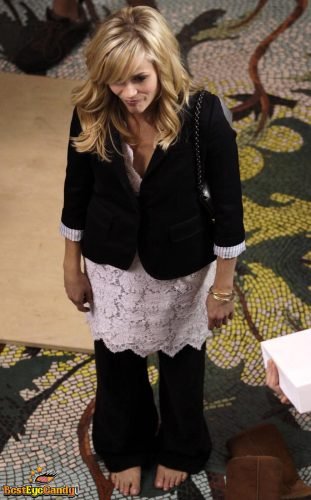 Reese Witherspoon Feet Toes And Soles 1071