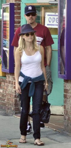 Reese Witherspoon Feet Toes And Soles 1080