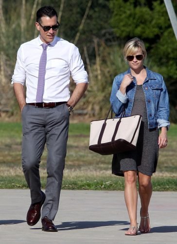 Reese Witherspoon Feet Toes And Soles 1176