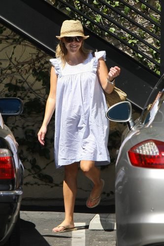 Reese Witherspoon Feet Toes And Soles 1209