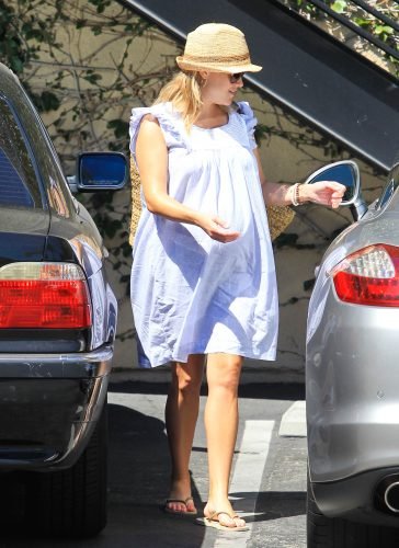 Reese Witherspoon Feet Toes And Soles 1212