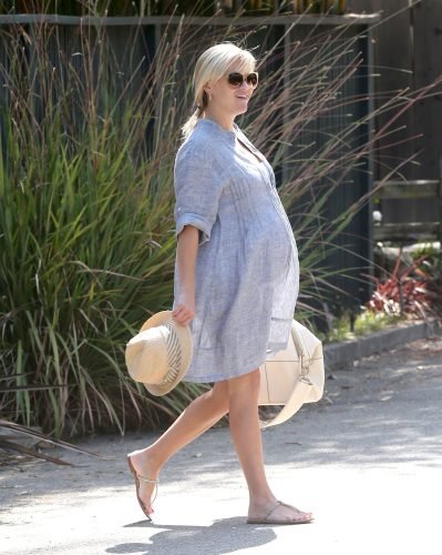 Reese Witherspoon Feet Toes And Soles 1260