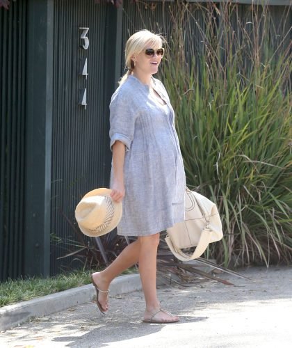 Reese Witherspoon Feet Toes And Soles 1261