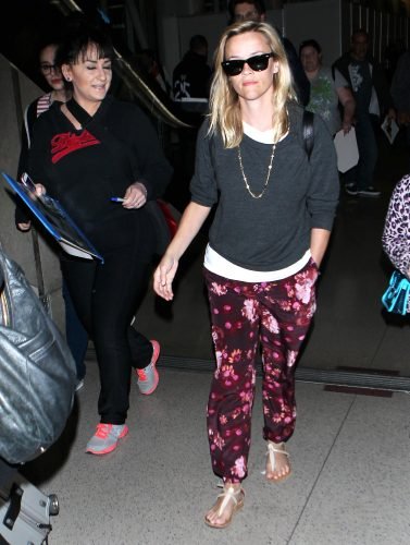 Reese Witherspoon Feet Toes And Soles 1801