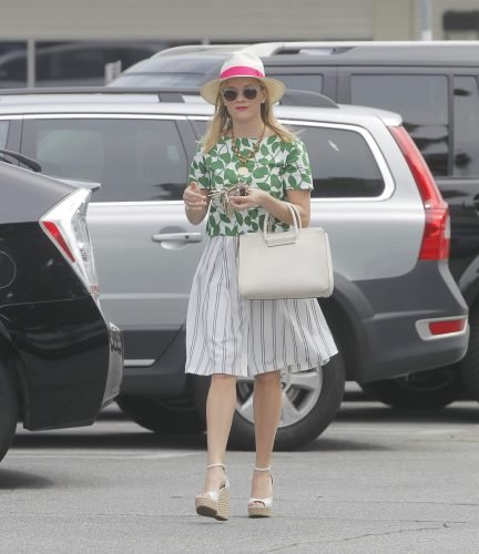 Reese Witherspoon Feet Toes And Soles 1890