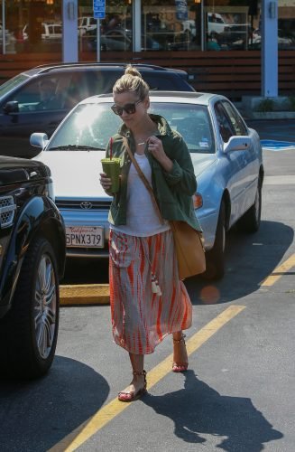 Reese Witherspoon Feet Toes And Soles 1916