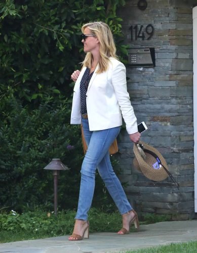 Reese Witherspoon Feet Toes And Soles 1927