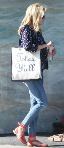 Reese Witherspoon Feet Toes And Soles 2006