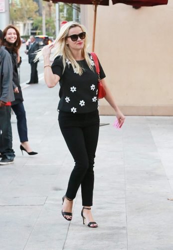 Reese Witherspoon Feet Toes And Soles 2251