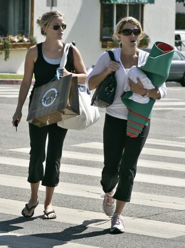 Reese Witherspoon Feet Toes And Soles 2451