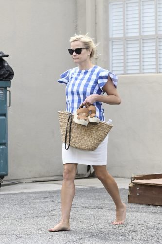 Reese Witherspoon Feet Toes And Soles 3073