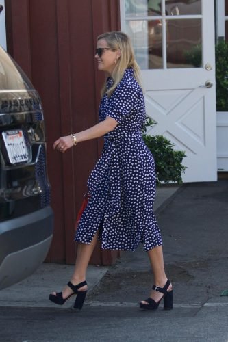 Reese Witherspoon Feet Toes And Soles 3234