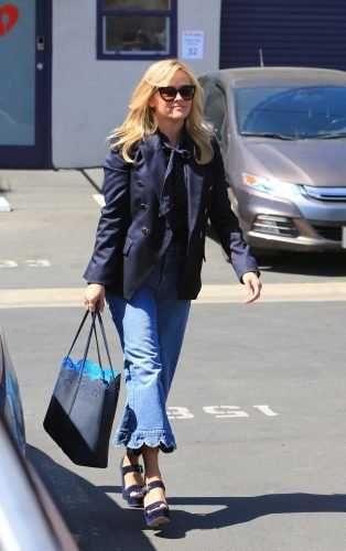 Reese Witherspoon Feet Toes And Soles 3270