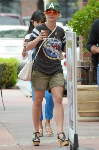 Britney Spears Feet Toes And Soles 1083