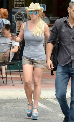 Britney Spears Feet Toes And Soles 1139