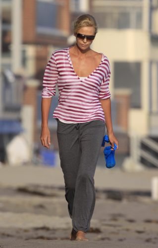 Charlize Theron Feet Toes And Soles 49