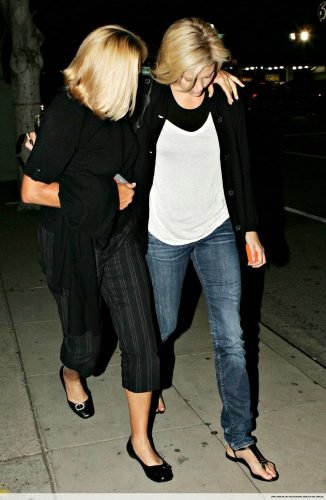 Charlize Theron Feet Toes And Soles 225