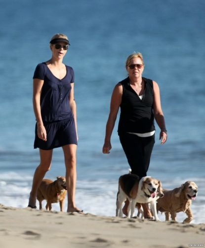 Charlize Theron Feet Toes And Soles 305