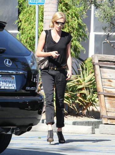 Charlize Theron Feet Toes And Soles 415