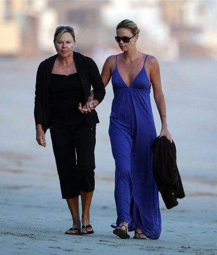 Charlize Theron Feet Toes And Soles 449