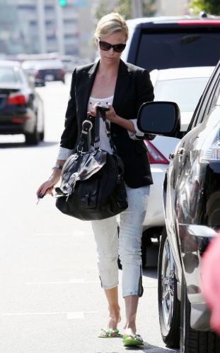 Charlize Theron Feet Toes And Soles 459