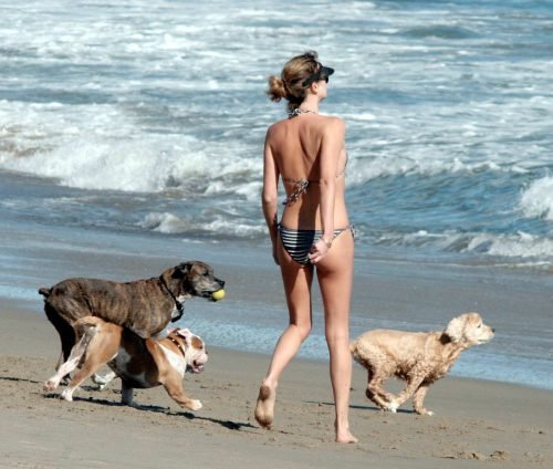 Charlize Theron Feet Toes And Soles 825