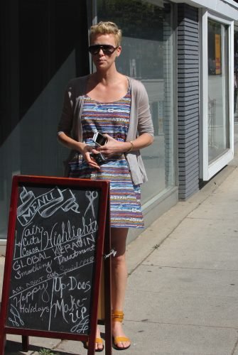 Charlize Theron Feet Toes And Soles 1275