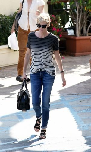 Charlize Theron Feet Toes And Soles 1351