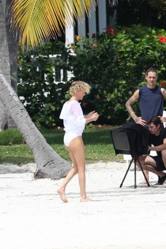 Charlize Theron Feet Toes And Soles 1390