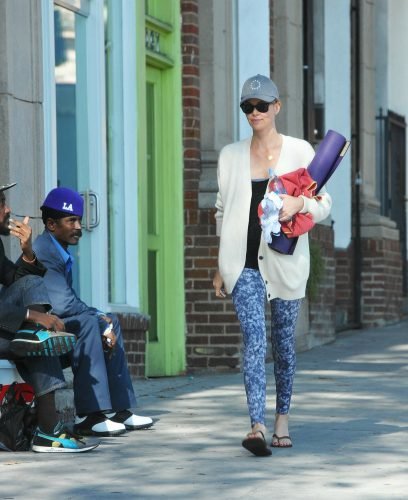 Charlize Theron Feet Toes And Soles 1501