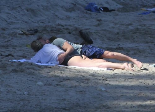 Charlize Theron Feet Toes And Soles 1591