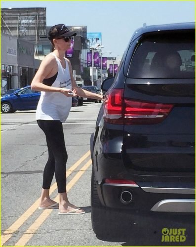 Charlize Theron Feet Toes And Soles 1600