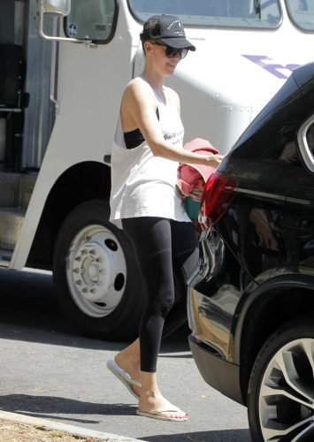 Charlize Theron Feet Toes And Soles 1624