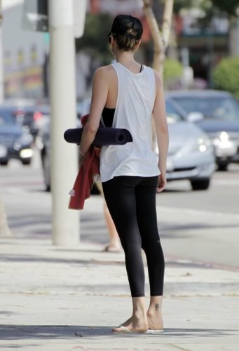 Charlize Theron Feet Toes And Soles 1626