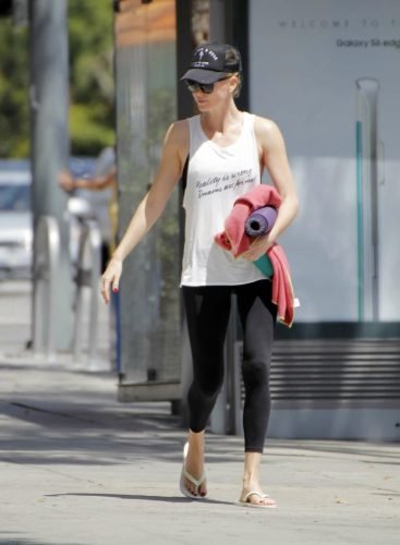 Charlize Theron Feet Toes And Soles 1627