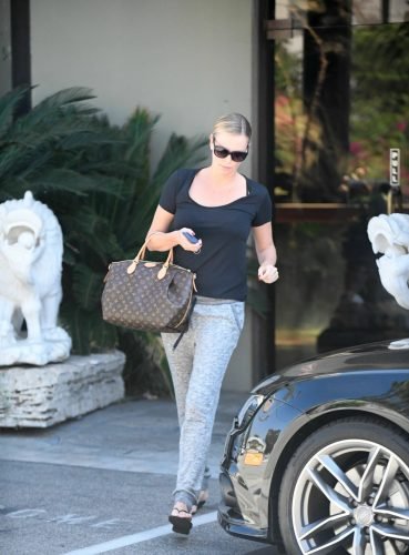 Charlize Theron Feet Toes And Soles 1912