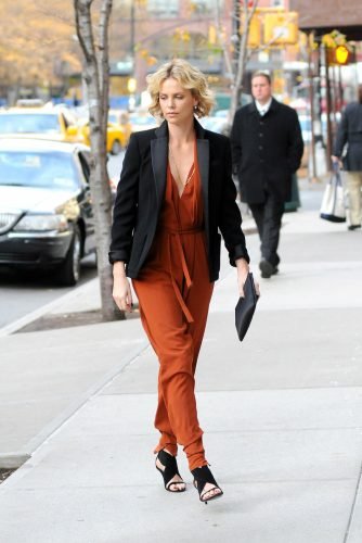 Charlize Theron Feet Toes And Soles 1003