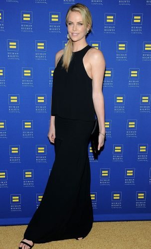 Charlize Theron Feet Toes And Soles 1040