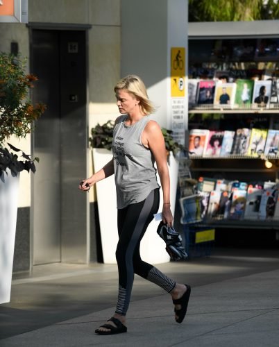 Charlize Theron Feet Toes And Soles 2004