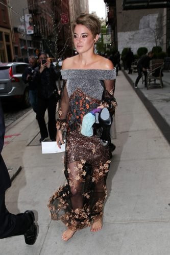 Shailene Woodley Feet Toes And Soles 311