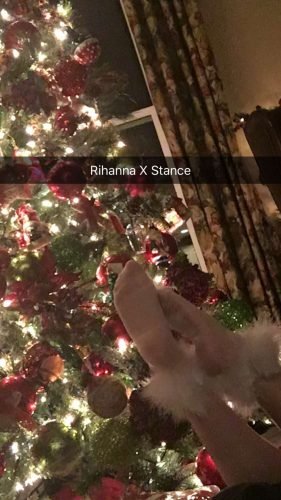 Hailee Steinfeld Feet Toes And Soles 220
