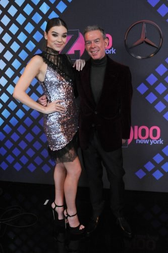 Hailee Steinfeld Feet Toes And Soles 476