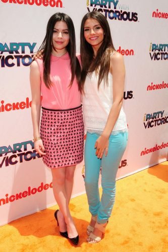 Victoria Justice Feet Toes And Soles 51