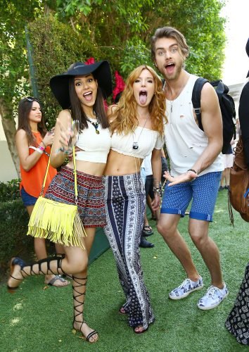 Victoria Justice Feet Toes And Soles 372